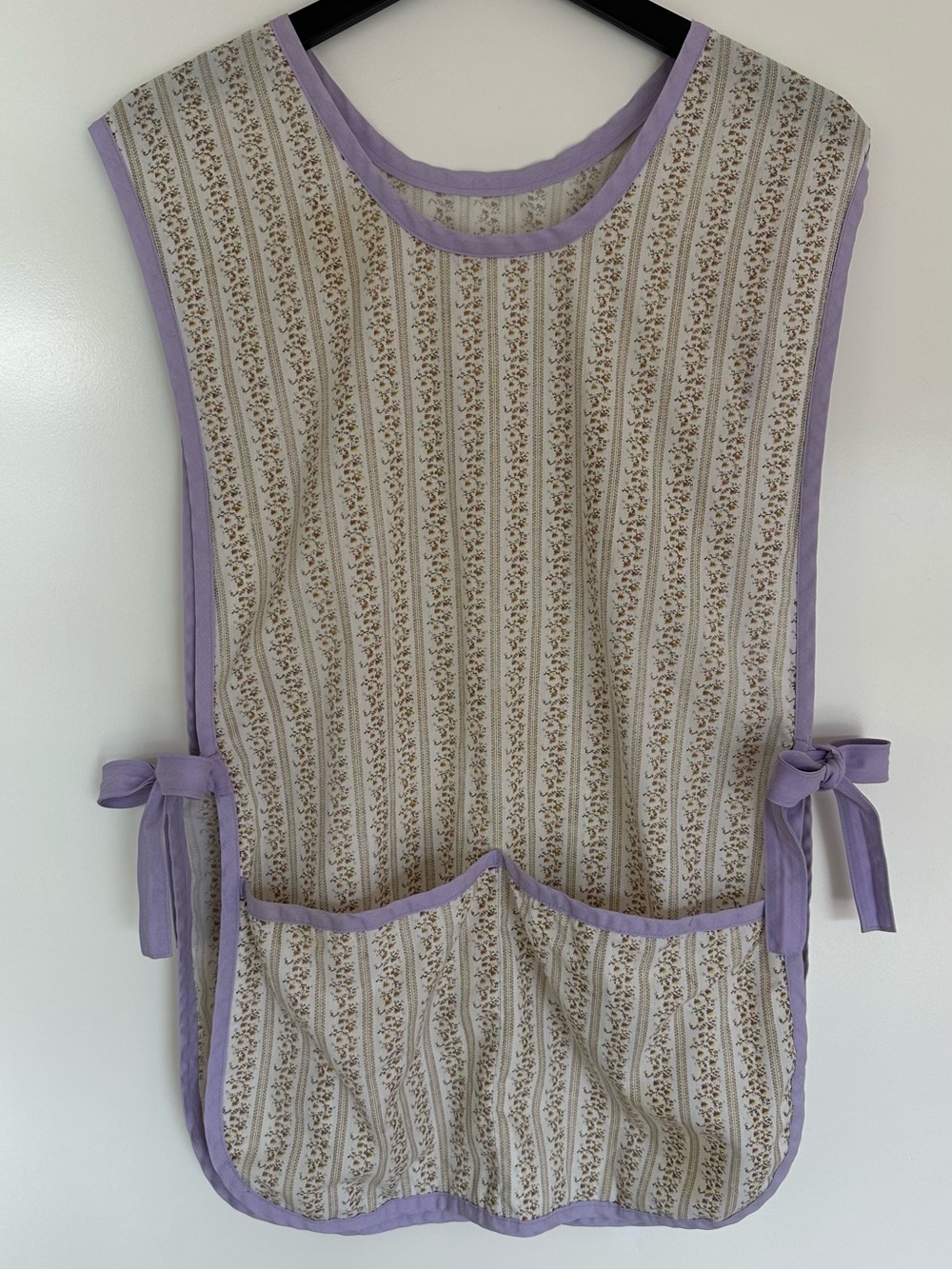 Vintage Handmade Lavender-Trim Floral Stripe Apron - Cotton with pockets